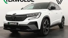 Gebruikt 2024 Renault Austral Techno Esprit Alpine SUV | € 37.395 (Eerlijke prijs)