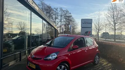 Occasion 2014 Toyota Aygo Hatchback | € 5.995 (Eerlijke prijs)