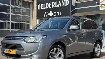 Occasion Mitsubishi Outlander Instyle 121 PK (88 kW) 2013 SUV