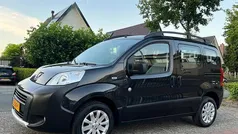 Grijs, metallic lak Gebruikt 2011 Peugeot Bipper Outdoor MPV | € 6.999 (Eerlijke prijs)