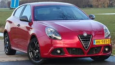Gebruikt 2015 Alfa Romeo Giulietta Competizione Hatchback | € 7.950 (Eerlijke prijs)
