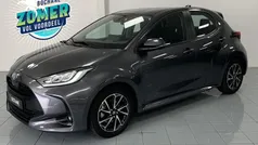 Grijs Gebruikt 2021 Toyota Yaris Hybrid Hatchback | € 21.745 (Eerlijke prijs)