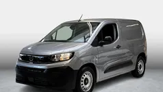 Grijs Nieuw 2025 Opel Combo-e Life Van | € 26.059 (Goede deal)