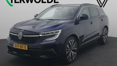Blauw Gebruikt 2024 Renault Espace Iconic MPV | € 43.840 (Eerlijke prijs)