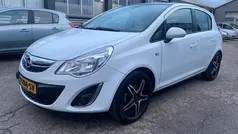 Gebruikt 2012 Opel Corsa Edition Hatchback | € 5.750 (Eerlijke prijs)