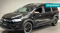Zwart Gebruikt 2024 Dacia Jogger Extreme MPV | € 22.700 (Eerlijke prijs)