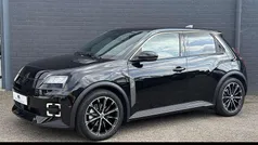 Zwart Nieuw 2025 Renault R5 Urban Hatchback | € 30.480 (Eerlijke prijs)
