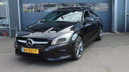 Zwart Gebruikt 2016 Mercedes CLA220 Shooting Brake OrangeArt Edition Stationwagen | € 11.449 (Eerlijke prijs)