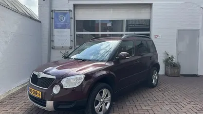 Occasion Skoda Yeti Ambition 105 PK (77 kW) 2011 Rood SUV