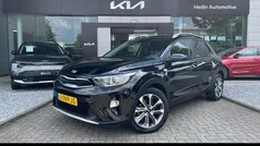 Zwart Gebruikt 2020 Kia Stonic SUV | € 15.995 (Eerlijke prijs)
