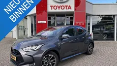 Gebruikt 2023 Toyota Yaris Hatchback | € 23.745 (Eerlijke prijs)
