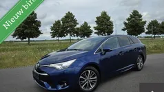 Overige Gebruikt 2016 Toyota Avensis Executive Stationwagen | € 15.500 (Eerlijke prijs)