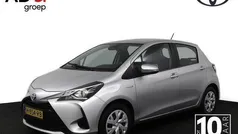 Grijs Gebruikt 2020 Toyota Yaris Active Hatchback | € 16.950 (Eerlijke prijs)