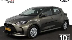Gebruikt 2020 Toyota Yaris Active Hatchback | € 18.950 (Eerlijke prijs)