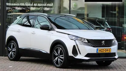 Wit Gebruikt 2022 Peugeot 3008 Business-Line SUV | € 26.987 (Eerlijke prijs)