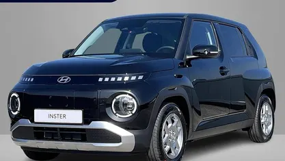 Zwart Nieuw 2025 Hyundai Inster Hatchback | € 24.790 (Goede deal)