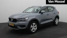 Grijs Gebruikt 2022 Volvo XC40 Business Edition SUV | € 35.440 (Eerlijke prijs)