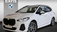 Gebruikt 2024 BMW 220 M Sport Stationwagen | € 39.900 (Eerlijke prijs)