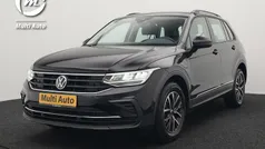 Zwart Gebruikt 2021 VW Tiguan Edition SUV | € 27.940 (Eerlijke prijs)