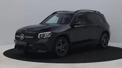 Zwart, metallic lak Gebruikt 2021 Mercedes GLB200 Business SUV | € 34.900 (Super prijs)