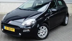 Zwart Gebruikt 2016 Fiat Punto Lounge Hatchback | € 7.940 (Eerlijke prijs)