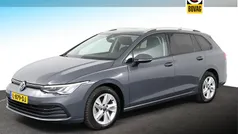Gebruikt 2021 VW Golf VIII Life Stationwagen | € 18.749 (Eerlijke prijs)