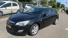 Zwart Gebruikt 2012 Opel Astra Sport Hatchback | € 3.795 (Super prijs)