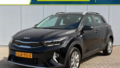 Gebruikt 2024 Kia Stonic SUV | € 22.895 (Eerlijke prijs)