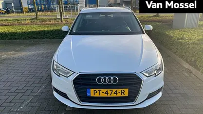 Occasion Audi A3 Sportback S-Line 150 PK (110 kW) 2017 Wit Hatchback