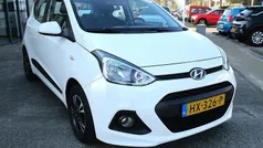 Wit Gebruikt 2016 Hyundai i10 Comfort Hatchback | € 7.795 (Eerlijke prijs)