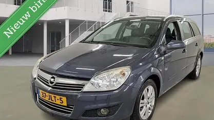 Occasion 2009 Opel Astra Cosmo Stationwagen | € 2.495 (Eerlijke prijs)
