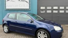 Blauw Gebruikt 2007 VW Golf V Hatchback | € 2.650 (Eerlijke prijs)
