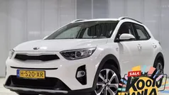 Wit Gebruikt 2020 Kia Stonic SUV | € 16.950 (Goede deal)