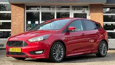 Gebruikt 2017 Ford Focus ST-Line Hatchback | € 8.950 (Eerlijke prijs)