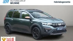 Gebruikt 2025 Dacia Jogger Extreme MPV | € 29.950 (Eerlijke prijs)