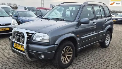 Grijs (metallic) Occasion 2004 Suzuki Grand Vitara SUV | € 5.500 (Eerlijke prijs)