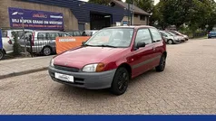 Rood Gebruikt 1999 Toyota Starlet XLi Hatchback | € 1.095 (Goede deal)