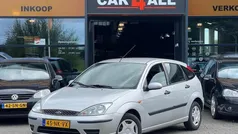 Grijs Gebruikt 2003 Ford Focus Ambiente Hatchback | € 995 (Eerlijke prijs)