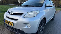 Grijs Gebruikt 2010 Toyota Urban Cruiser Hatchback | € 8.450 (Eerlijke prijs)