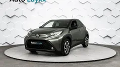 Gebruikt 2023 Toyota Aygo Connect Style Hatchback | € 16.940 (Eerlijke prijs)