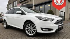 Wit, metallic lak Gebruikt 2016 Ford Focus Titanium Stationwagen | € 9.900 (Eerlijke prijs)