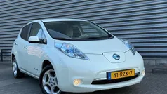 Wit Gebruikt 2011 Nissan Leaf Base Hatchback | € 3.999 (Goede deal)