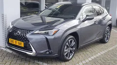 Grijs Gebruikt 2023 Lexus UX 250h Luxury Line SUV | € 37.945 (Eerlijke prijs)