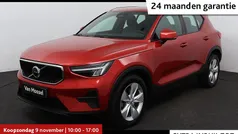 Rood Gebruikt 2022 Volvo XC40 Momentum SUV | € 34.940 (Super prijs)