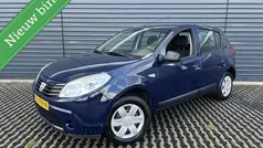 Blauw Gebruikt 2011 Dacia Sandero Ambiance Hatchback | € 3.495 (Eerlijke prijs)