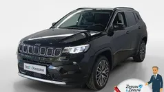 Zwart Gebruikt 2022 Jeep Compass Limited SUV | € 23.895 (Eerlijke prijs)