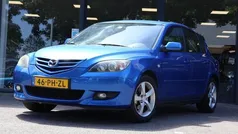 Gebruikt 2004 Mazda 3 Touring Hatchback | € 1.445 (Eerlijke prijs)