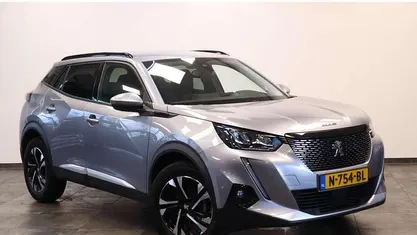 Occasion Peugeot 2008 Allure 131 PK (96 kW) 2021 Grijs SUV