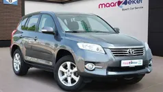 Grijs, metallic lak Gebruikt 2011 Toyota RAV4 SUV | € 12.450 (Eerlijke prijs)