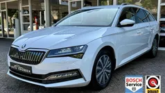 Gebruikt 2021 Skoda Superb Style Stationwagen | € 23.800 (Super prijs)